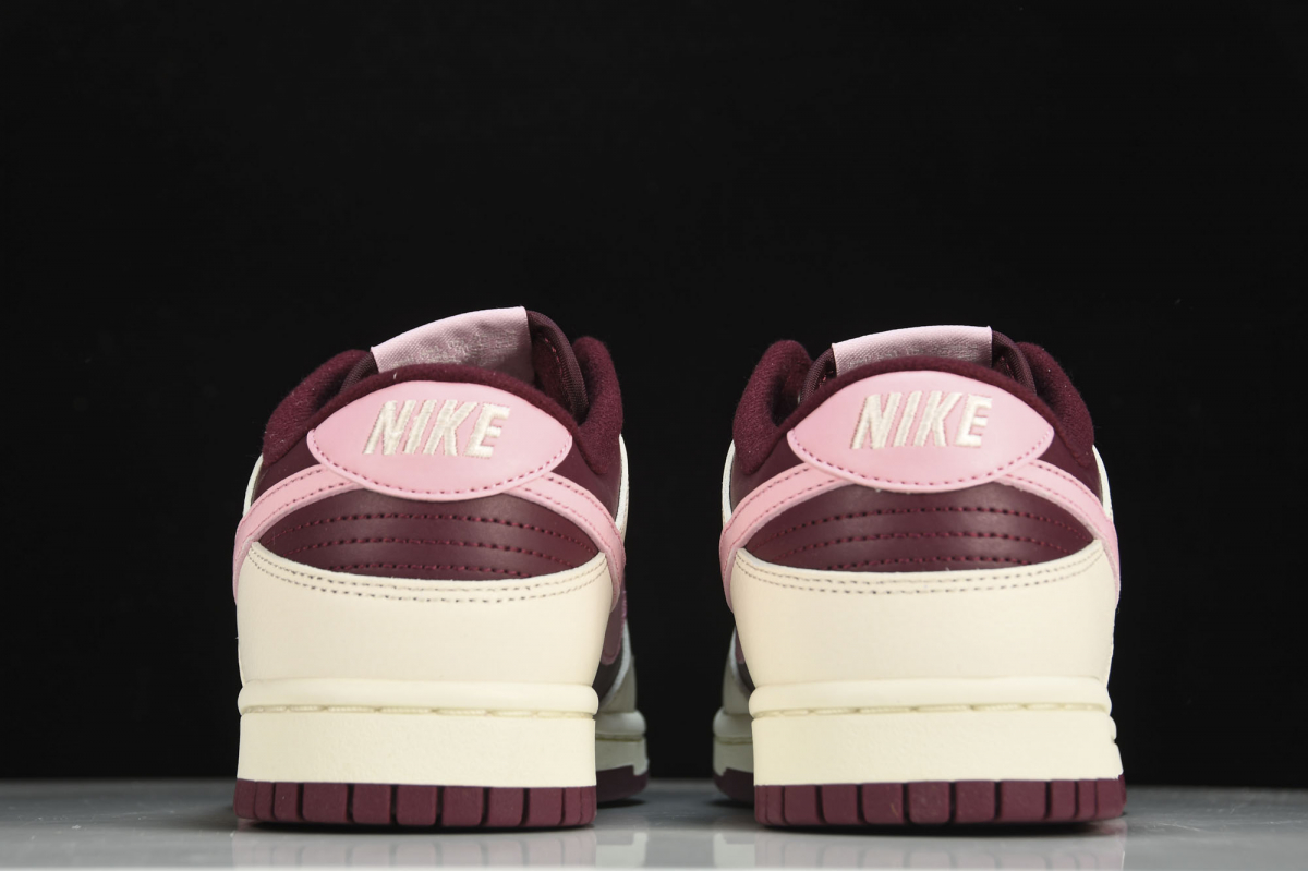 Nike Dunk Low Retro PRM Valentine