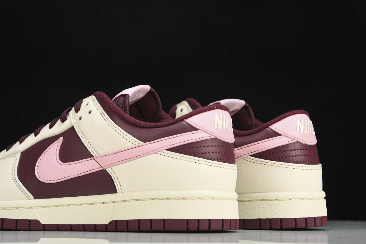 Nike Dunk Low Retro PRM Valentine