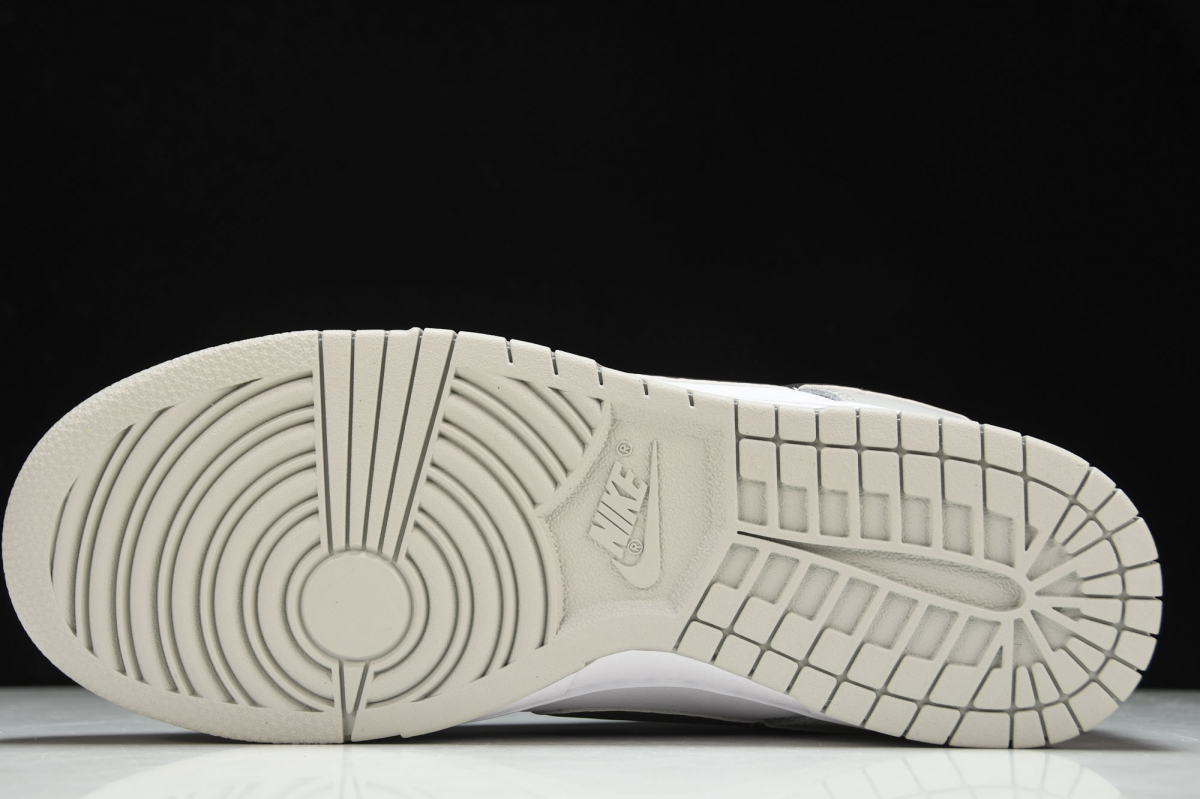 Nike Dunk Low SE Lottery Pack Grey Fog