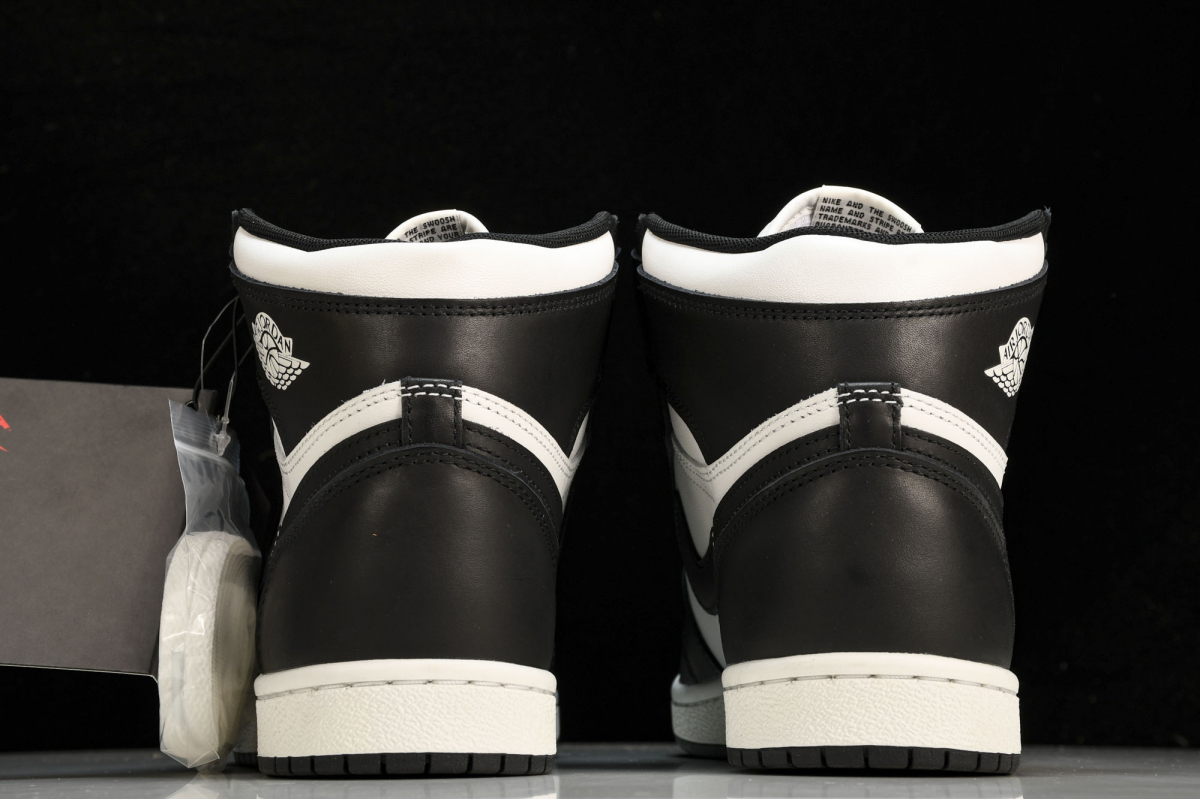 Jordan 1 Retro High 