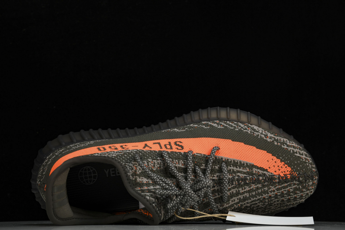 ad*s Y**zy boost 350 v2 carbon beluga