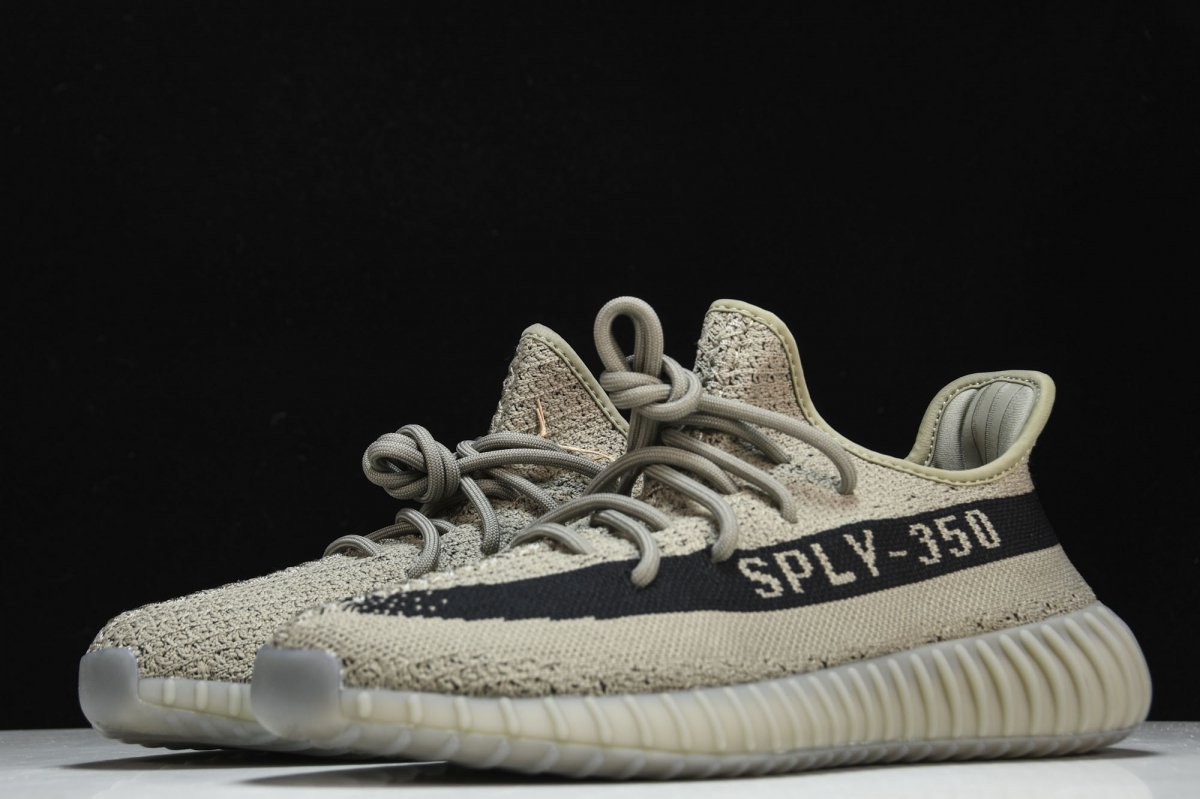 ad*s Y**zy boost 350 v2 granite