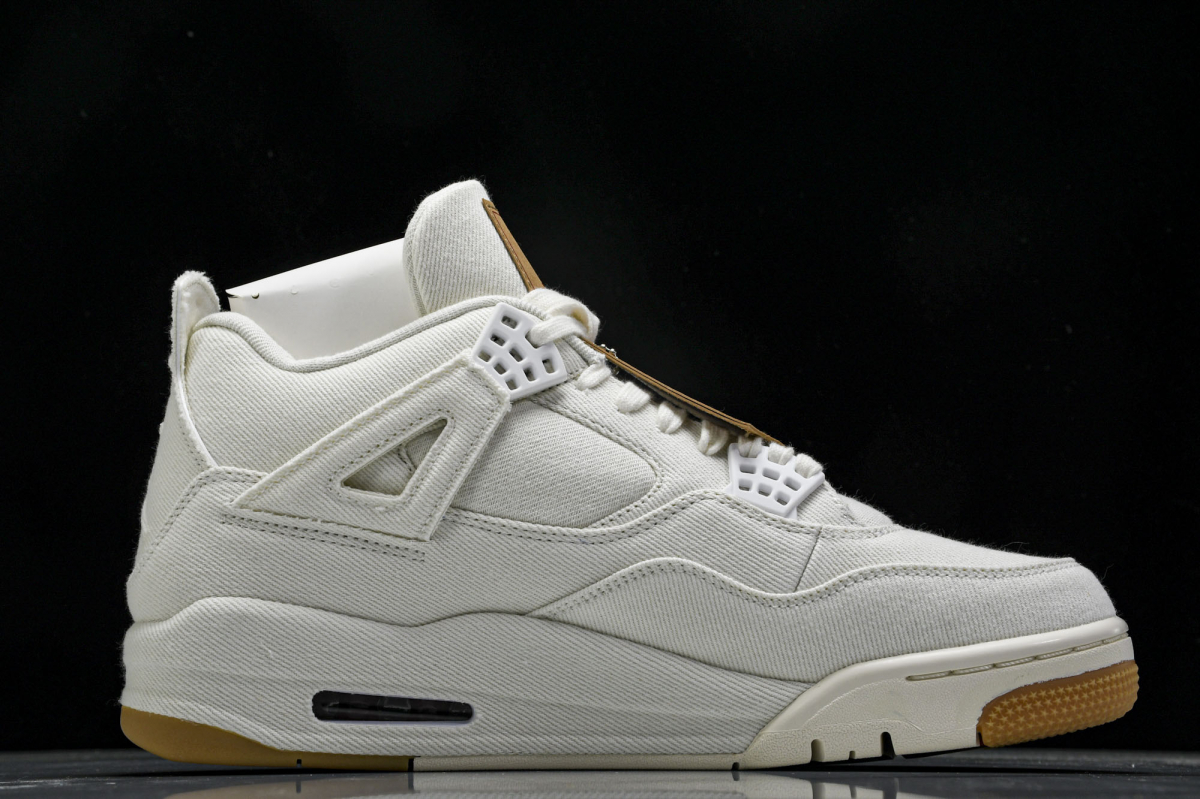 Jordan 4 Retro Levi