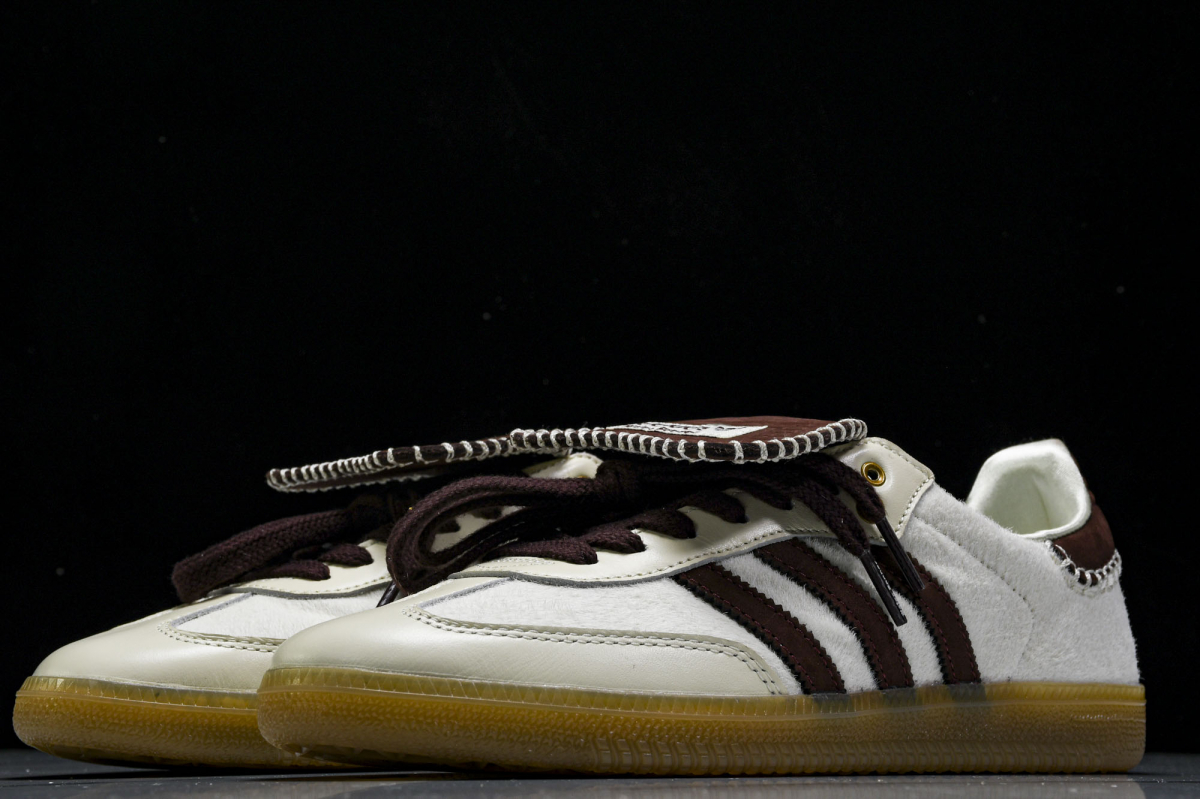 Ad*s samba pony tonal wales bonner cream white