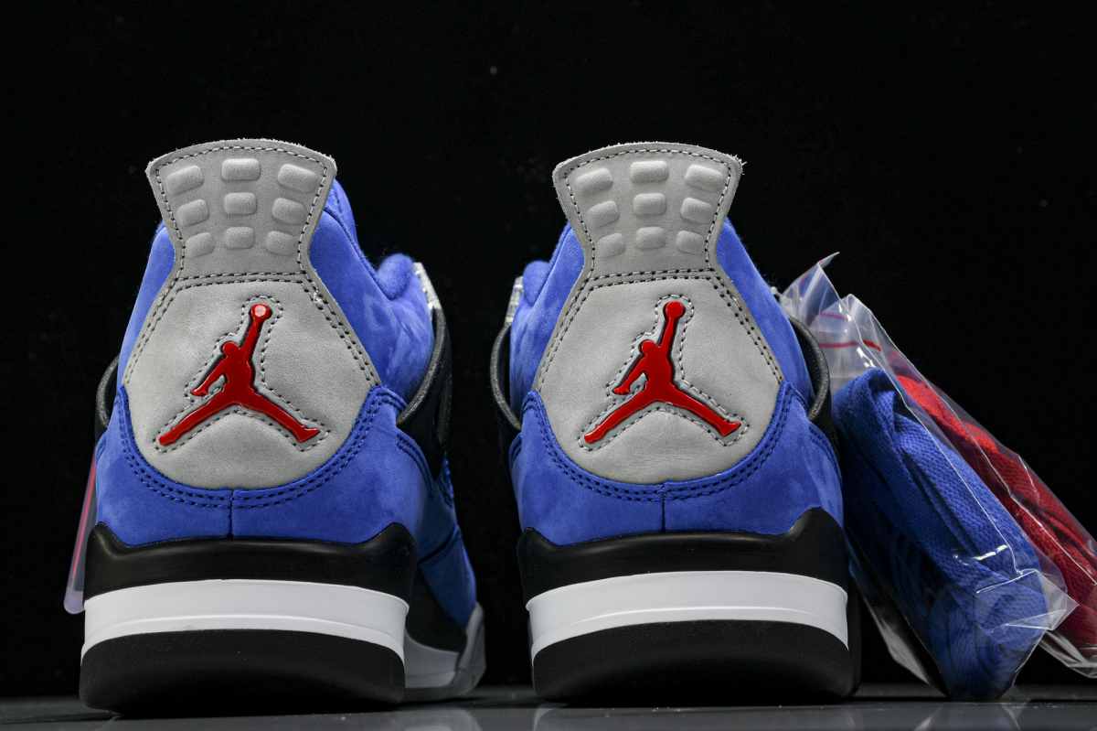 Eminem x Air Jordan 4 Retro 