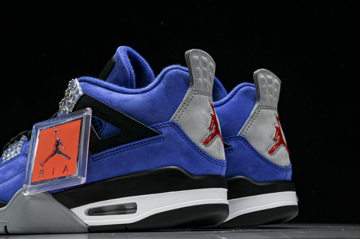 Eminem x Air Jordan 4 Retro 