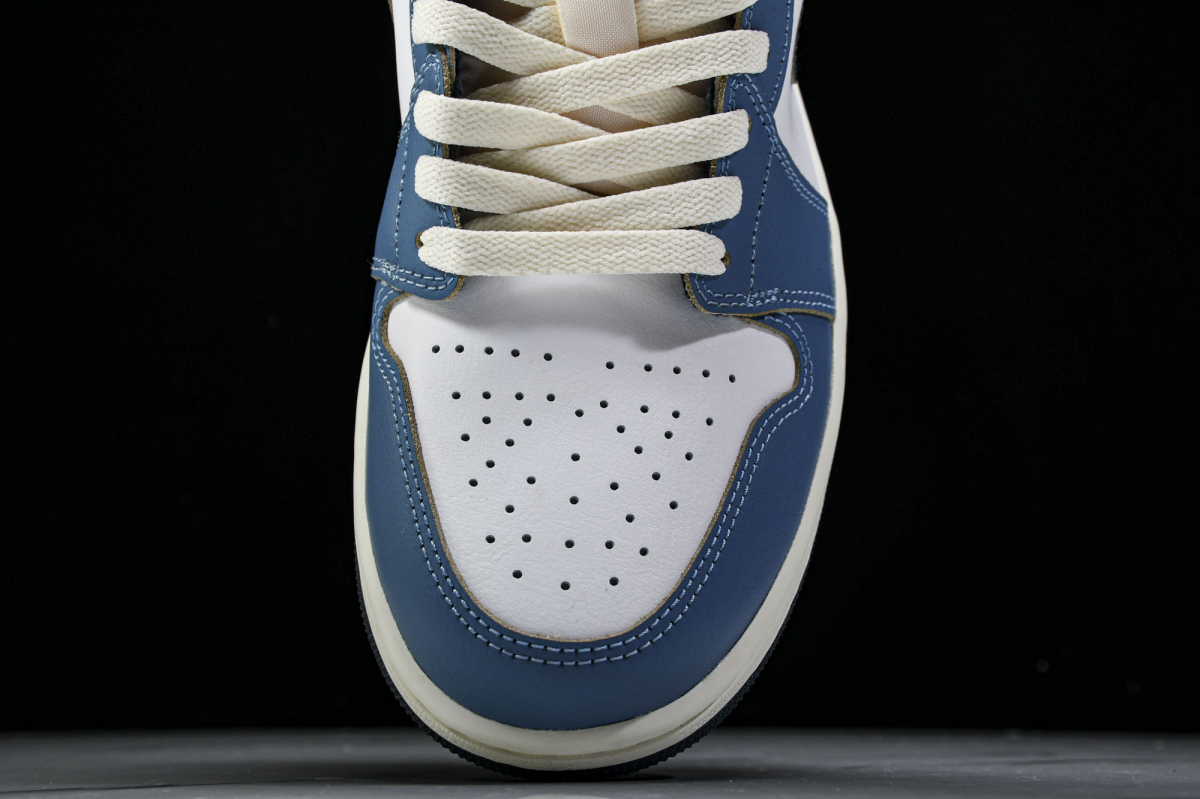 Jordan 1 Low SE Armory Navy