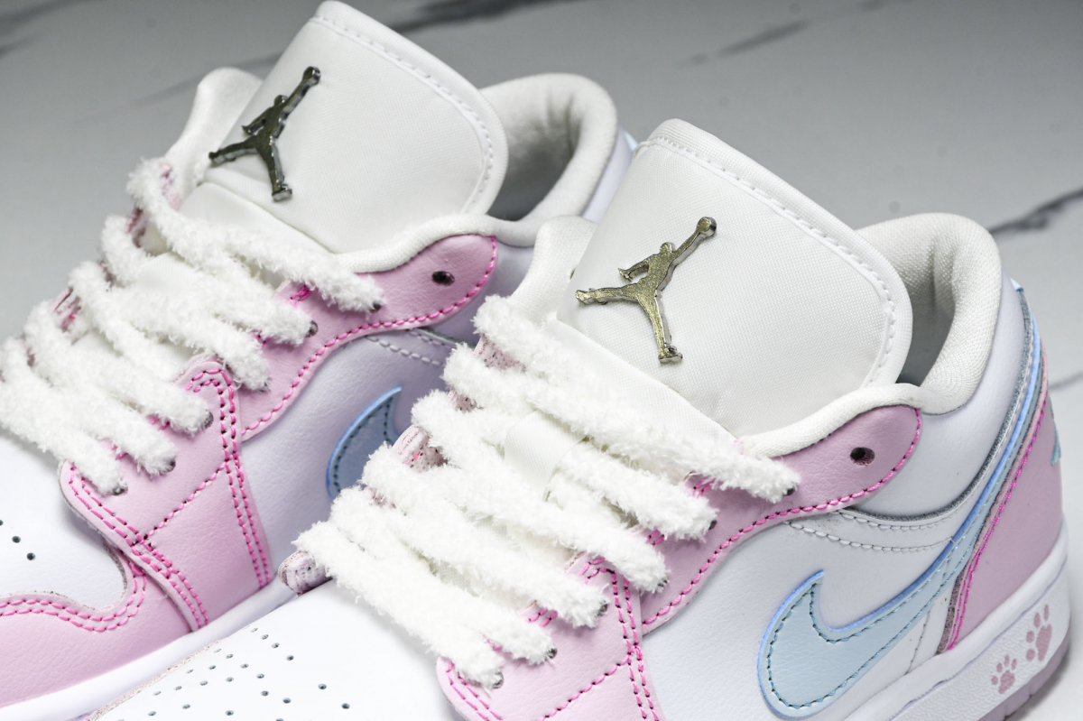 Jordan 1 Low SE Paw Print Pink Foam
